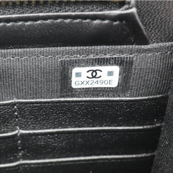 Chanel  CC Quilted Lambskin Leather Pouch Wristlet Black - Picture 12 of 12